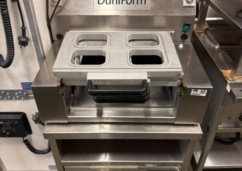 Förslutare med bänk – DuniForm DF 30 -2005