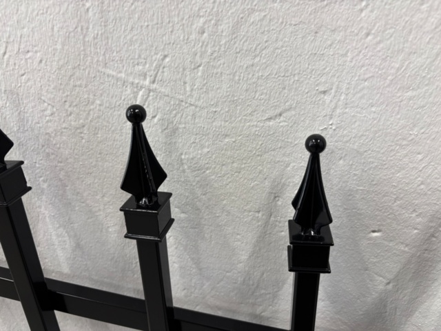 1578371-4 Double gate 400 cm with motor control and posts – Vaxholm, wrought iron gate for driveway