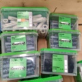1578364-9 Sortiment med Plugg, Plast-/Täcklock m.m, Essve