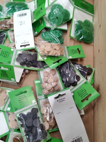 1578364-14 Sortiment med Plugg, Plast-/Täcklock m.m, Essve