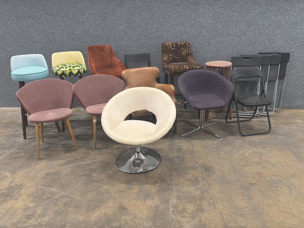 1578314-1 16 pcs Chairs