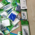1578367-14 Sortiment med Skruv, Expander, Gipsankare, Plugg m.m, Essve