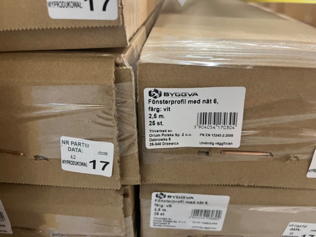 1578410-2 1 package 25 pcs Window trim