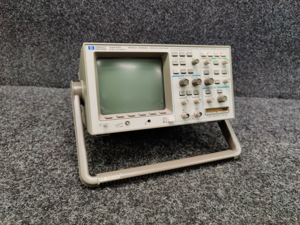 1578386-2 Oscilloscope Hp 54645D & tillbehör