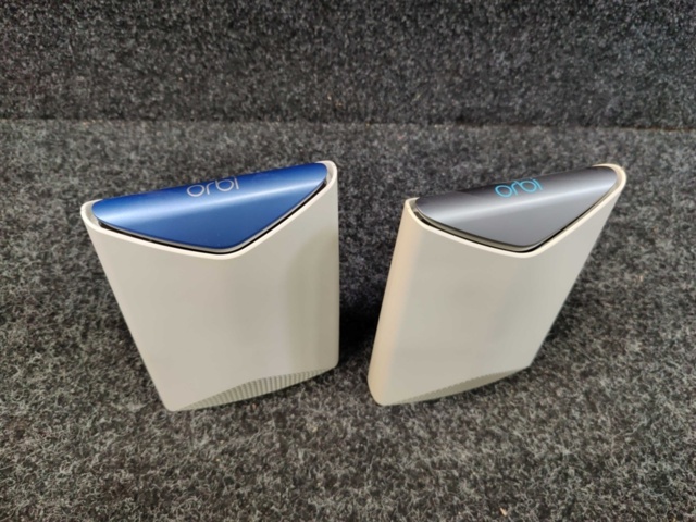 1578393-2 Netgear Orbi Pro Router SRR60 & Orbi Pro Satellite SRS60