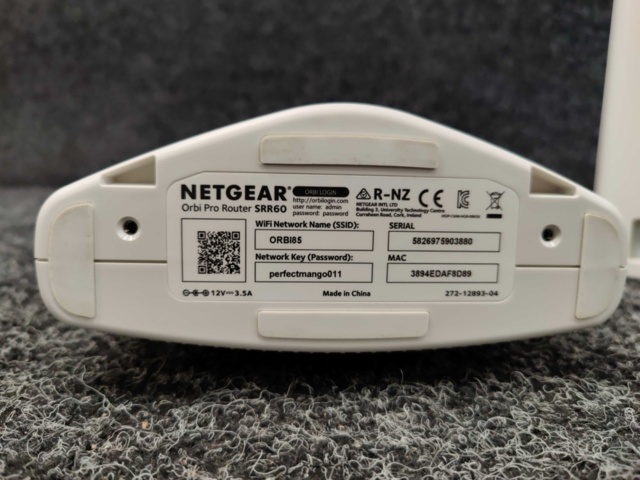 1578393-6 Netgear Orbi Pro Router SRR60 & Orbi Pro Satellite SRS60