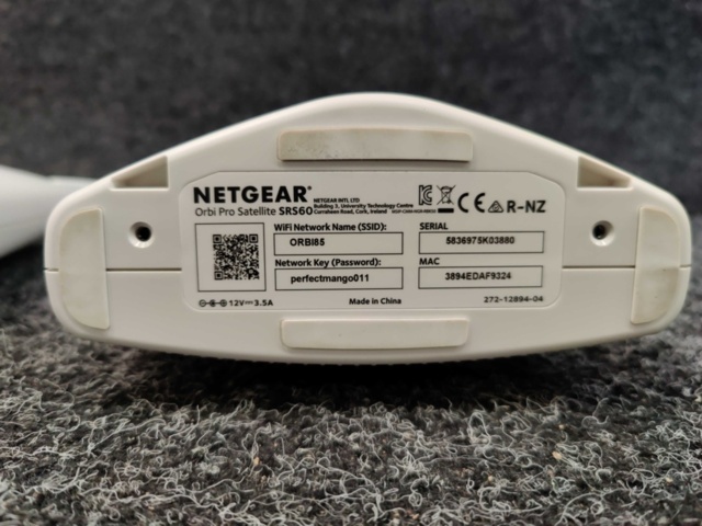 1578393-7 Netgear Orbi Pro Router SRR60 & Orbi Pro Satellite SRS60