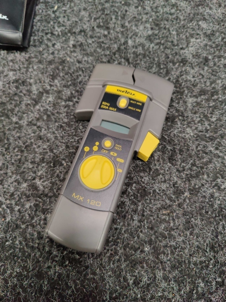 1578398-3 Strömtång Metrix MX120