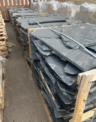 1578527-3 Svart skiffer, cirka 50kvm