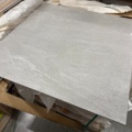 1578532-2 Grey Waves granitkeramik, 90x90 cm, 129 kvm