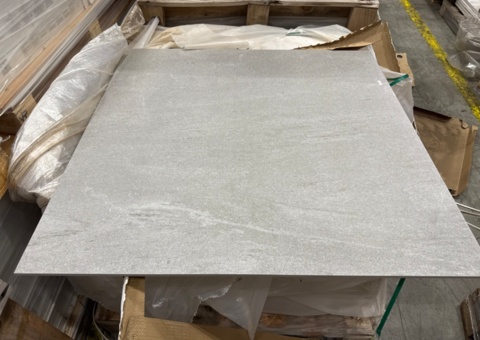 Grey Waves granitkeramik, 90x90 cm, 43 kvm