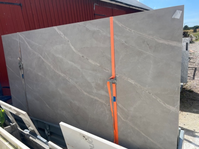 1578540-2 Bänkskiva i granitkeramik / dekton, 160x320 cm