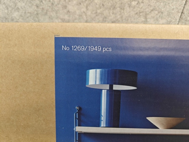 1564837-7 Vägghyllor 2 st - String 1949-2024 Limited Edition (Nya i förpackning)