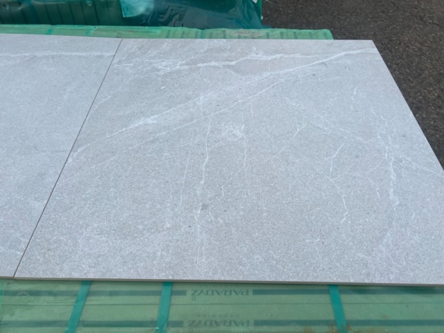 1578711-4 Granitkeramik Rock Light Grey , 46 kvm, 60x60