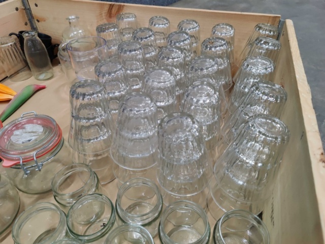 1578316-9 Sortiment med glas & glasburkar