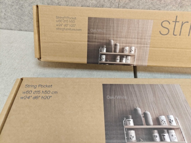 1564838-3 Vägghyllor 2 st - String Pocket Oak/White (Nya i förpackning)
