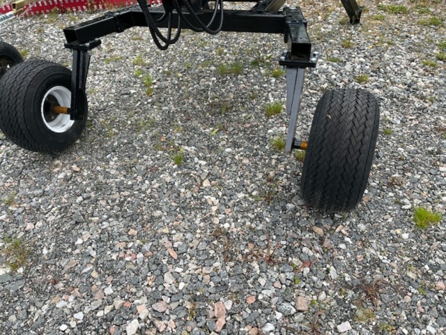 1578717-6 Nordic DY900 grävaggregat med Briggs Stratton motor