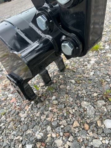 1578717-12 Nordic DY900 grävaggregat med Briggs Stratton motor