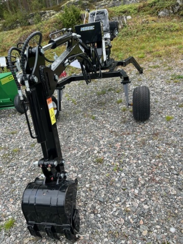 1578717-4 Nordic DY900 grävaggregat med Briggs Stratton motor