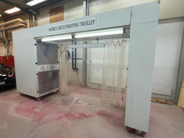 1530096-1 Mobil lackeringsstation – TianYi Mobile Arch Painting Trolley