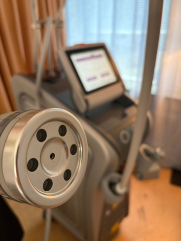 1531340-18 Body Sculpting Machine – DEKA ONDA Plus Coolwaves® – 2022 – Near New Condition
