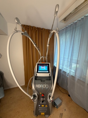 1531340-21 Body Sculpting Machine – DEKA ONDA Plus Coolwaves® – 2022 – Near New Condition