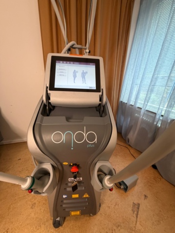 1531340-4 Body Sculpting Machine – DEKA ONDA Plus Coolwaves® – 2022 – Near New Condition