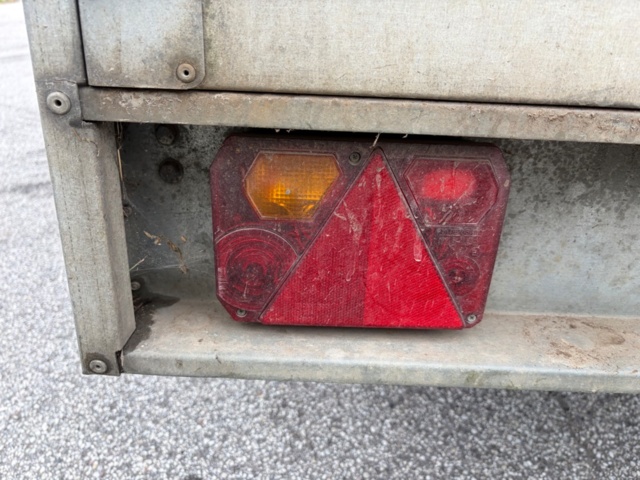1578762-14 EU-trailer Variant 750 kg 2012