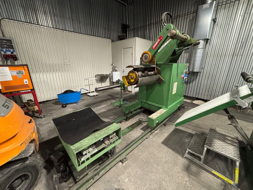 1573204-2 Sheet metal processing line - Dimeco