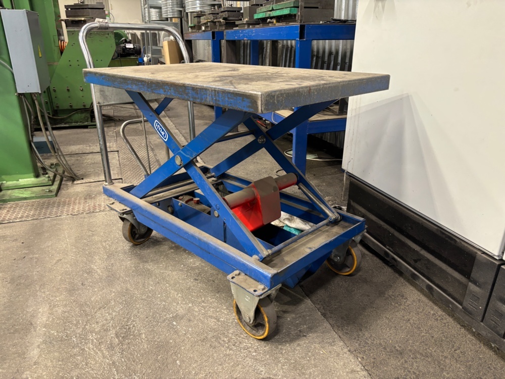 1573205-1 Lyftbord - HYMO
