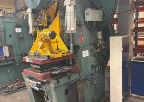 Press machine - Rönnqvist REV 160