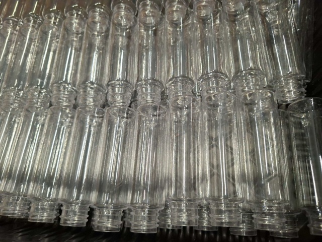 1578786-6 Glasburkar, glasflaskor m.m.