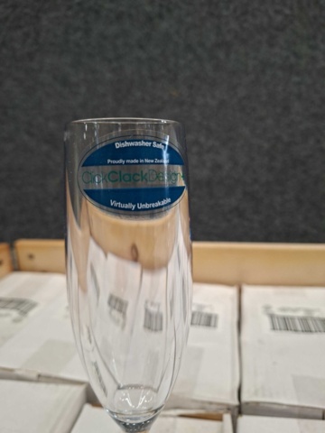 1578902-7 Sortiment med martini- och champangeglas i plast