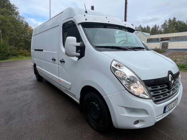 1578737-3 Renault Master van 2.3Dci 170 -2017 (Repair item)