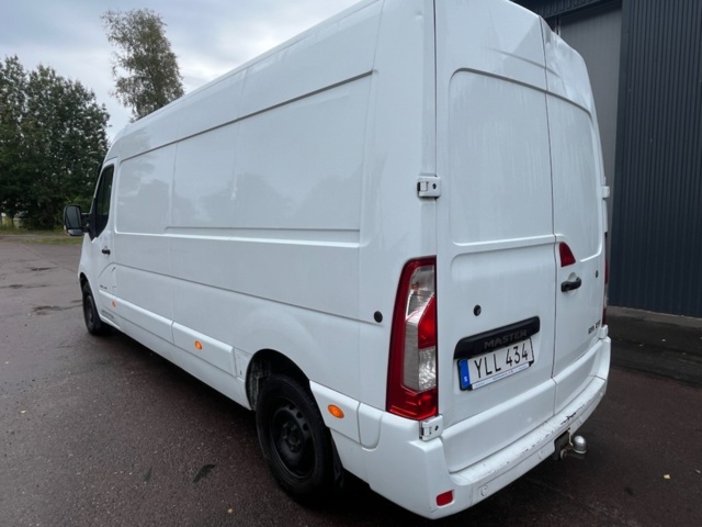 1578737-4 Renault Master van 2.3Dci 170 -2017 (Repair item)