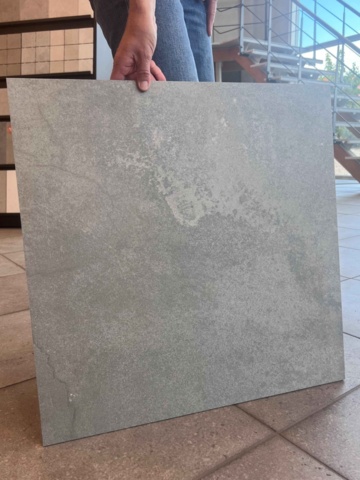 1563347-2 Klinker med betonglook. Storlek: 60x60 cm