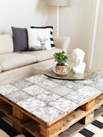 1563363-8 Elegant kakel med detaljrikt mönster. Storlek: 20x20