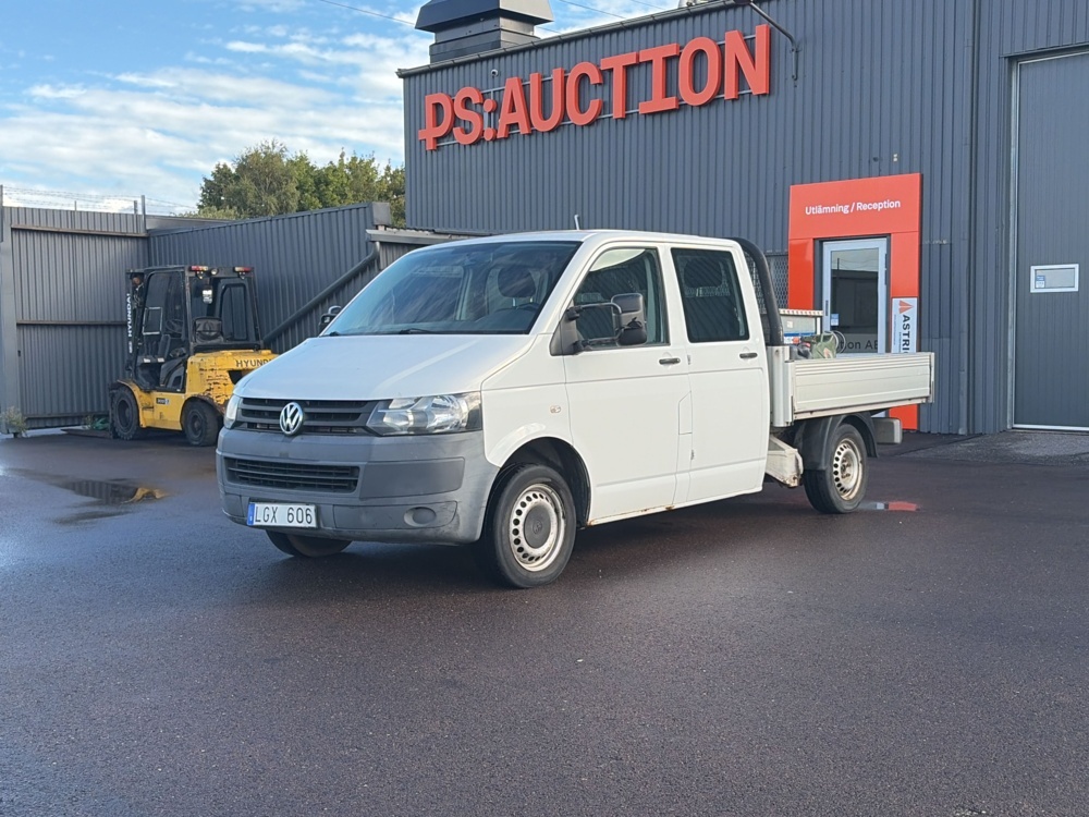 1576427-1 Volkswagen Transporter Chassis Double Cab T28 2.0 TDI Manual, 102hp -2011
