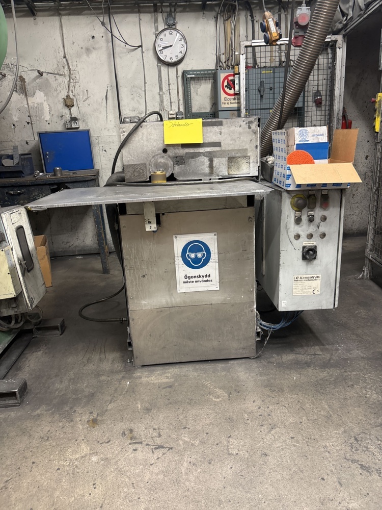 1573232-1 Kantslipmaskin - LA-Konsult AB Industriautomation