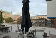 1536030 Parasol for outdoor dining