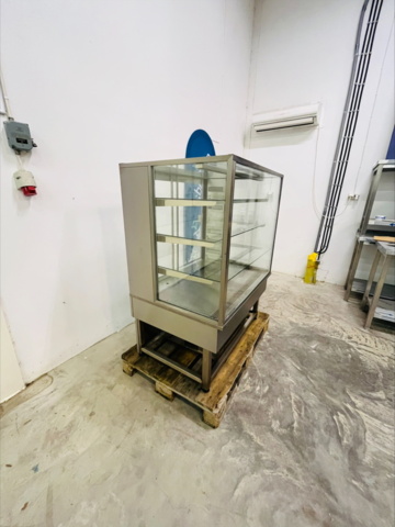1436515-5 Refrigerated display case - Haglunds - Smaka 10SA