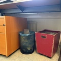 1544887-22 Office space - Desk, armchair, screens, etc.