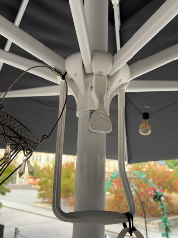 1536031-3 Parasol for outdoor dining