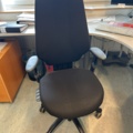 1544887-29 Office space - Desk, armchair, screens, etc.