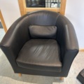 1544887-30 Office space - Desk, armchair, screens, etc.