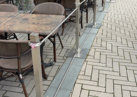 Outdoor seating barrier 9 sections - VEGA