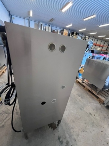 1436524-4 Wexiödisk WD-6 med automatisk huvlyft.