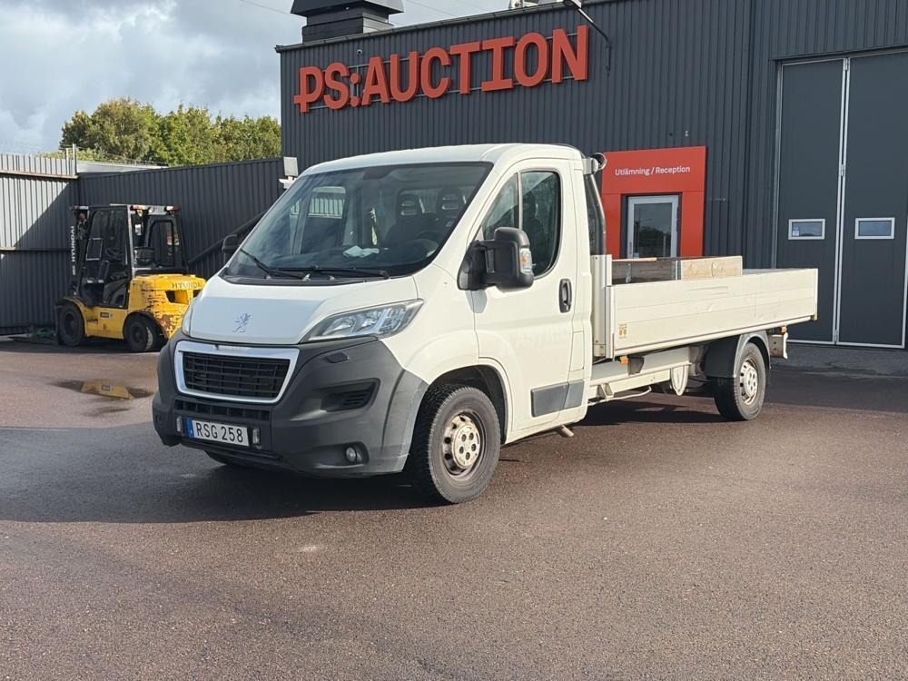 1576429-1 Peugeot Boxer Chassi Cab 335 2.0 BlueHDi Manual, 131hp, 2018