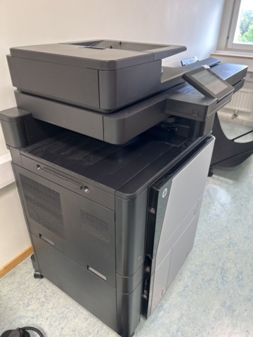 1544893-3 Multifunktionsskrivare - HP Color LaserJet Flow MFP M880