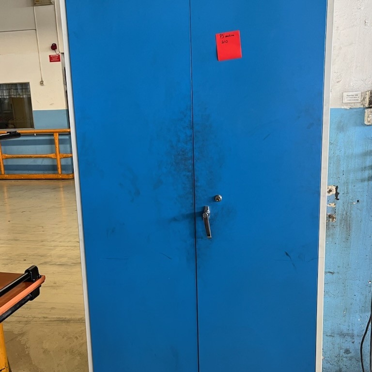 1571412-2 Plåtskåp
